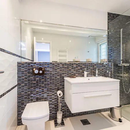 Adriatica Dream Luxury - Free Parking Vendégház