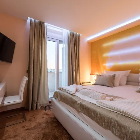 Adriatica Dream Luxury - Free Parking Vendégház 4*