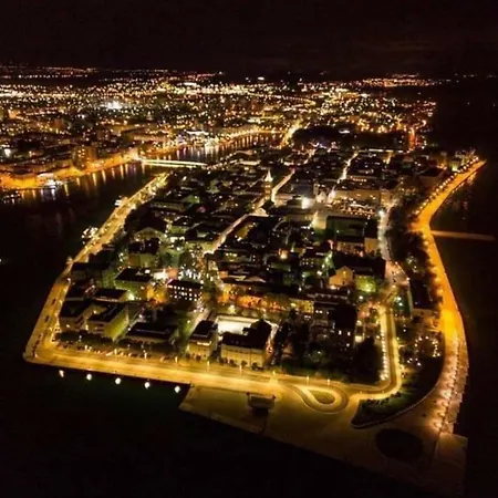 Adriatica Dream Luxury - Free Private Parking Affittacamere Zara