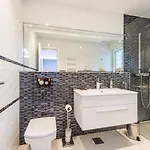 Adriatica Dream Luxury - Free Parking Гостевой дом