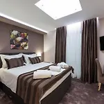 Гостевой дом Adriatica Dream Luxury - Free Parking Задар