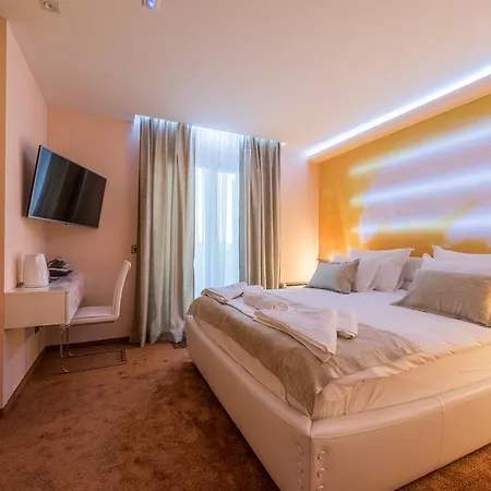 Adriatica Dream Luxury - Free Private Parking 4*