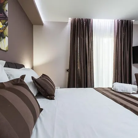 Guest house Adriatica Dream Luxury - Free Parking 4*
